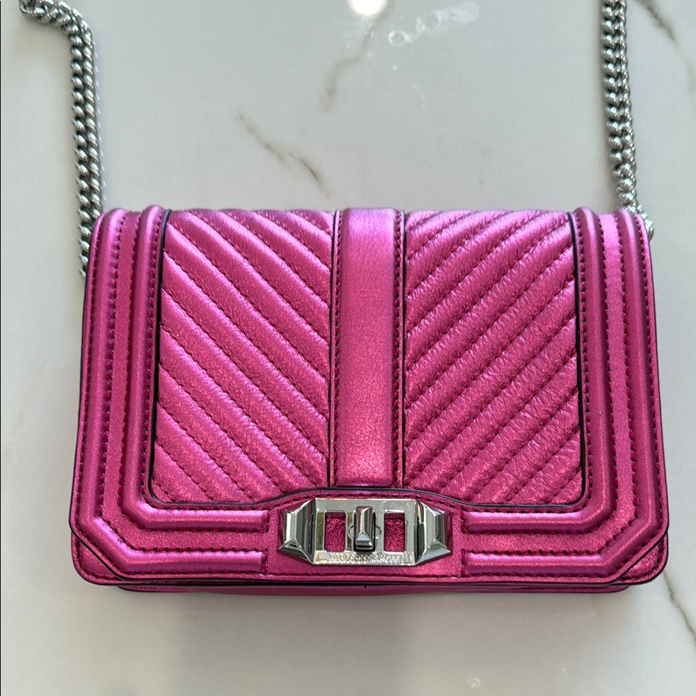 Metallic Pink Quilted Crossbody Bag with Chain